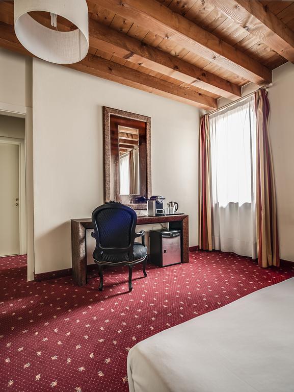 Mi Casa Es Tambien Tu Casa Vips Hotel Verona Kamer foto