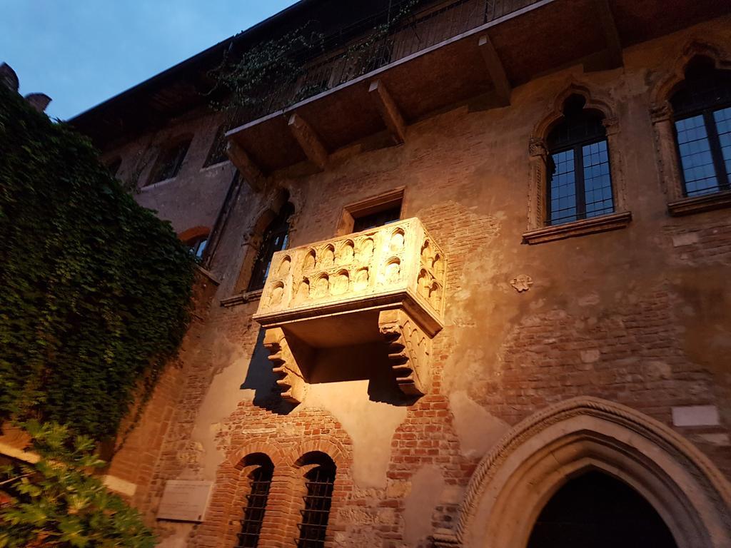 Mi Casa Es Tambien Tu Casa Vips Hotel Verona Buitenkant foto