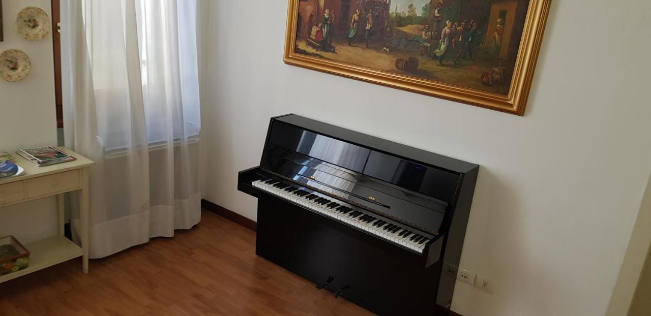 Mi Casa Es Tambien Tu Casa Vips Hotel Verona Buitenkant foto