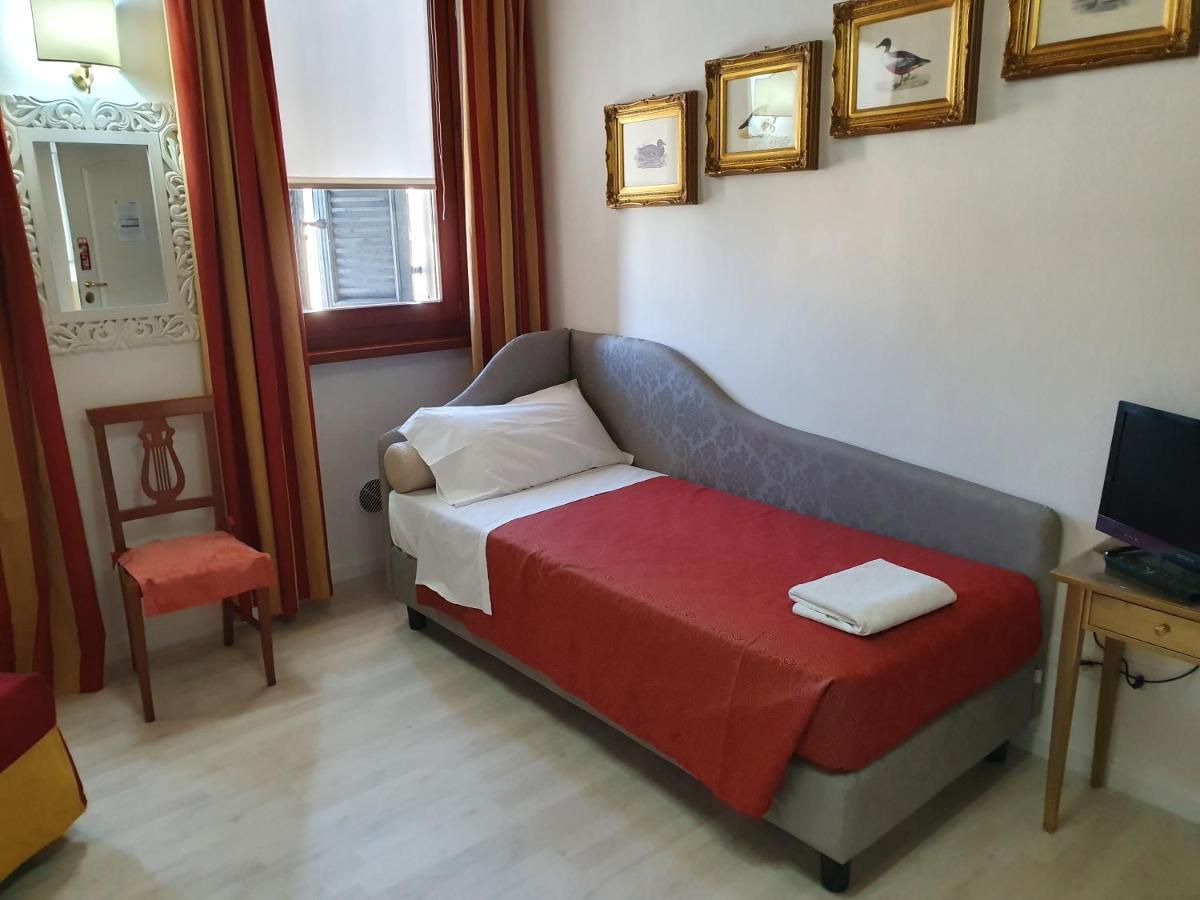 Mi Casa Es Tambien Tu Casa Vips Hotel Verona Buitenkant foto